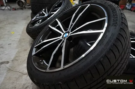 BMW G20 330i M패키지 블랙유광 휠도색 / 용인 처인구