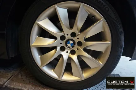 BMW F10 528i 터빈휠 수리 후 고스트 크롬 휠도색 + 심각한 부식 제거 후 블랙 캘리퍼 도색 / 용인 처인구