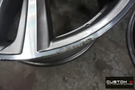 BMW 430i 컨버터블 442M 휠 상처 수리 후 블랙유광 휠도색 / 용인 처인구