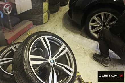 BMW 6GT 640i 20인치 휠 상처 수리 후 블랙유광 휠도색 / 용인 처인구