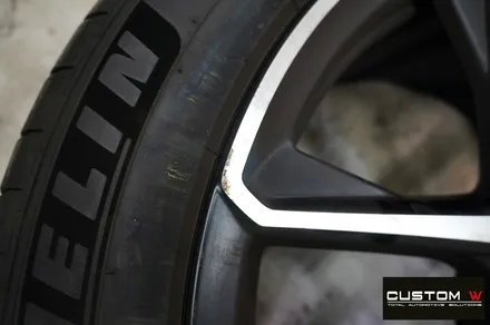 벤츠 GLE53 AMG 다이아몬드 컷팅 휠복원 + 레드 캘리퍼 도색 CUSTOMW / 용인 처인구