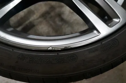 BMW 530d 437M 휠 상처 수리 후 고스트 크롬 휠도색 / 용인 처인구