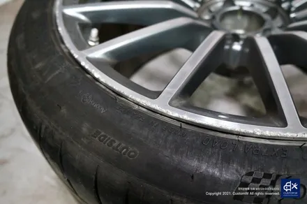 Mercedes-AMG GT43 휠수리 후 블랙실버 유광 투톤 휠도색 / 용인 처인구