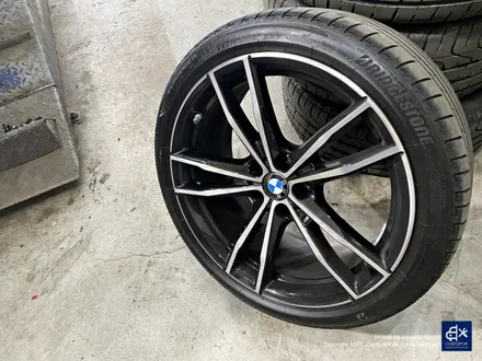 BMW G20 330e 잘못된 휠수리 이력 박리 후 블랙유광 휠도색 / 용인 처인구