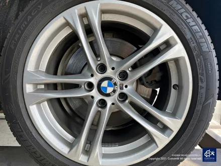 BMW F10 530d 박리 후 블랙유광 휠도색 + 분진 제거 후 블루 캘리퍼 도색 / 용인 처인구