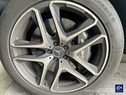 벤츠 GLE53 AMG 쿠페 블랙유광 휠도색 + 레드 캘리퍼 도색 / 용인 처인구