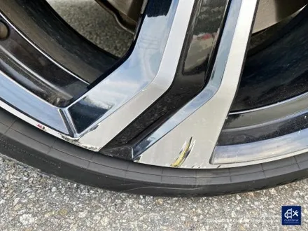 볼보 XC90 휠수리 후 블랙유광 휠도색 / 용인 처인구