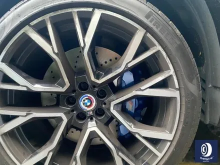BMW X5M 22인치 휠 상처 수리 후, 블랙 유광 휠도색 그리고 오렌지 (일명 한라봉) 캘리퍼 도색 작업까지_! (커스텀 W의 입출고 과정 포함) / 용인 처인구