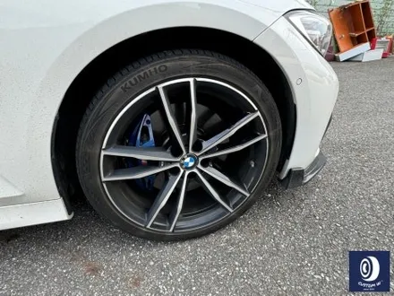 BMW G20 330i 791M 휠 상처 수리 후, 블랙 유광 휠도색 (feat. 공기압 센서 / TPMS 밸브 부식 나사선 손상 / 신품 에어 밸브 교체) / 용인 처인구