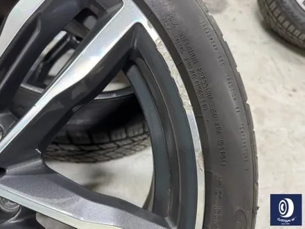 BMW 420i 타 업체 잘못된 휠 수리 도색 이력 / 약품 박리 (기존 페인트 제거) 후, 블랙 유광 휠도색 / 용인 처인구