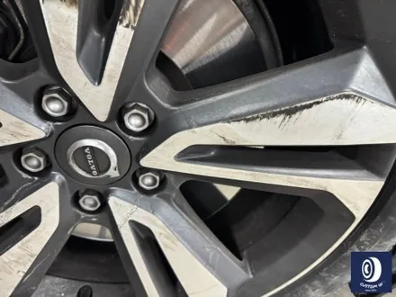 볼보 V60 CC (크로스 컨트리) 휠 상처 수리 후, 건메탈 그레이 휠 도색 / 용인 처인구