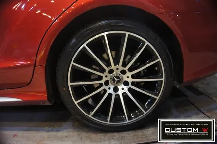 벤츠 CLS 250 상처 심한 휠 다이아몬드 컷팅 휠수리 , 운전석 리어휀더, 범퍼 판금도색 외형복원 작업까지 한번에_! 원스탑 토탈 솔루션 커스텀W / 용인 처인구