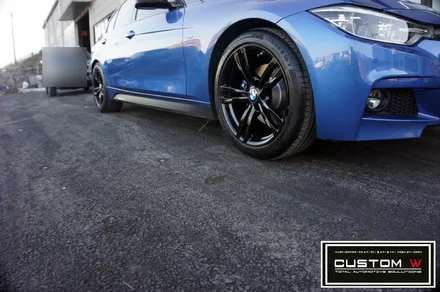 BMW 320D M팩 블랙유광 휠도색,블루 캘리퍼도색. / 용인 처인구