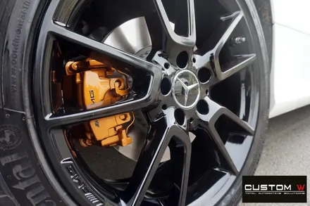 벤츠 C43AMG 블랙유광 휠도색, 카본 세라믹 골드 캘리퍼도색. 커스텀W. / 용인 처인구