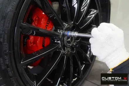 벤츠 C257 CLS450 20인치 마차휠 블랙 유광 휠도색,AMG 레드 캘리퍼 도색. / 용인 처인구