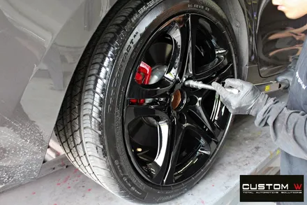 BMW 640d 휠 수리 후 블랙유광 휠 도색 + 레드 캘리퍼 도색 / 용인 처인구