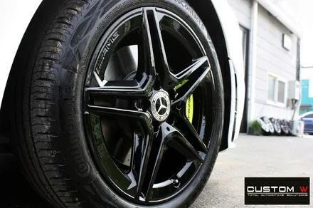 벤츠 CLA250 블랙유광 휠도색 + 애시드 그린 형광 캘리퍼 도색 / 용인 처인구