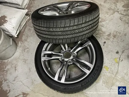 휠, 캘리퍼 모두 새 옷을 입히자! BMW 320i 휠수리 후 블랙유광 휠도색 + 블루 캘리퍼 도색 / 용인 처인구