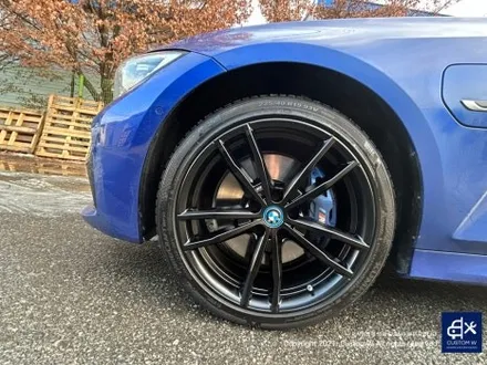BMW G20 330e 상처가 많은 19인치 휠수리 후, 사틴 블랙 (aka. 맷블랙 MATT BLACK / 무광 블랙) 휠도색 / 용인 처인구