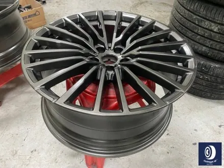 BMW G11 730d 20인치 휠 상처 수리 후, 다이아몬드 커팅 복원 + 브레이크 캘리퍼 부식 / 녹  제거 후, 건메탈 그레이 컬러 도색 / 용인 처인구