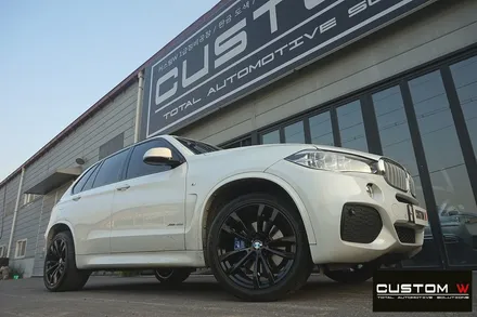 BMW X5 40D 부식 녹 제거 후, 캘리퍼 도색 / 휠상처 수리 후,  블랙유광 휠도색. / 용인 처인구