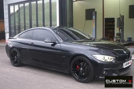 BMW 420D 쿠페 휠 상처 수리 후, 블랙유광 휠도색, 레드 캘리퍼 도색 / 용인 처인구