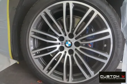 자주 입고 되는 BMW G30 530i 664M 휠 하이그로시 블랙 검정 유광 휠도색.커스텀W / 용인 처인구
