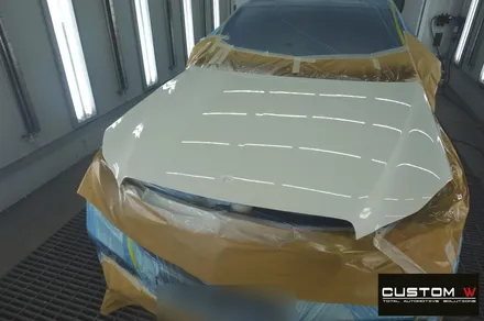 벤츠 E63 AMG 다이아몬드 컷팅 가공을 통해 블랙 투톤 블랙 폴리시 휠 커스터마이징, 레드 캘리퍼 도색 그리고 보닛 도어 판금도색 복원 도색 작업까지.! / 용인 처인구