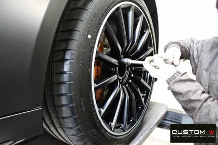 벤츠 GT43 AMG 무광 블랙실버 투톤 휠 + 골드 캘리퍼 도색 / 용인 처인구