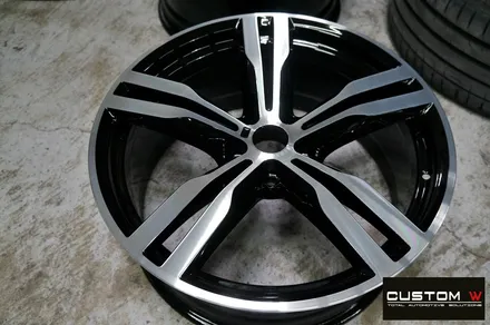 BMW G12 750Li 잘못된 캘리퍼 블루 캘리퍼로 재작업 + 648M 휠 다이아몬드 컷팅 가공을 이용한 블랙 폴리시 휠로 변신! / 용인 처인구