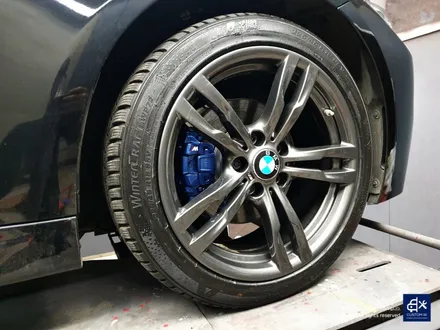 BMW 320d 휠수리 후 건메탈 휠도색 + 블루 캘리퍼 도색 / 용인 처인구