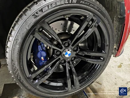 BMW M4 437M 휠수리 후 블랙 유광 휠도색 / 용인 처인구