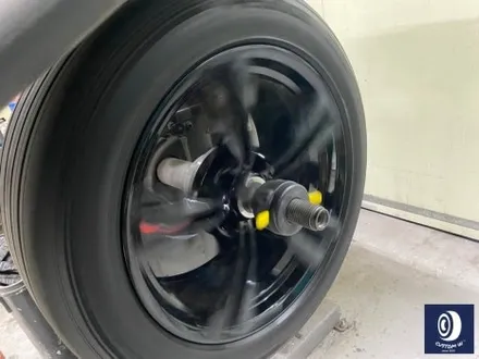 BMW F15 X5 30D 블랙 유광 휠도색 + 부식 제거 후, 캘리퍼 도색 허브 방청 코팅 작업까지_! / 용인 처인구