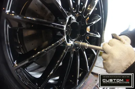 벤츠 C43AMG & E400쿠페 블랙유광 휠도색,캘리퍼도색.! / 용인 처인구
