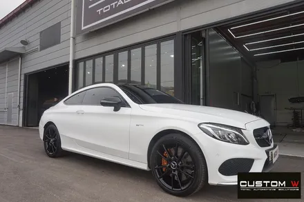 벤츠 C43AMG 블랙유광 휠도색, 카본 세라믹 골드 캘리퍼도색. 커스텀W. / 용인 처인구