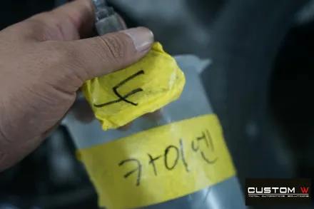 포르쉐 신형 3세대 카이엔 휠 상처 수리 후, 블랙 유광 휠도색 그리고 레드 캘리퍼 도색 작업 까지.! 커스텀W / 용인 처인구