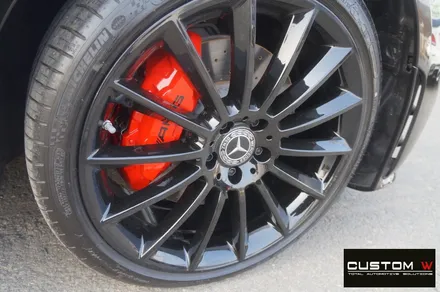 벤츠 C257 CLS450 20인치 마차휠 블랙 유광 휠도색,AMG 레드 캘리퍼 도색. / 용인 처인구