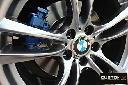 BMW 740 고스트 크롬 휠도색 + M 퍼포먼스 블루 캘리퍼 도색 / 용인 처인구