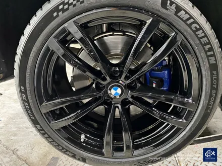 BMW G30 530i 647M 박리 후 블랙유광 휠도색 / 용인 처인구