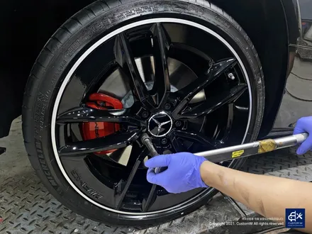 벤츠 E53 AMG 블랙 실버 투톤 유광 휠도색 / 용인 처인구