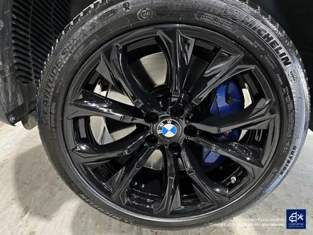 BMW X6 40d 휠수리 후 블랙유광 휠도색 / 용인 처인구