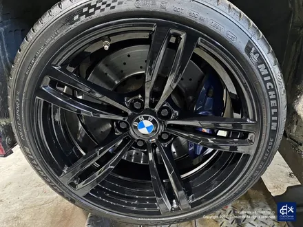 BMW M4 437M 휠수리 후 블랙 유광 휠도색 / 용인 처인구