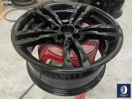 BMW F30 320i 휠도색 불량 재작업 약품 박리 후, 하이그로시 블랙 + 부식 제거 후, 블루 캘리퍼 도색 + 허브 방청 코팅 / 용인 처인구