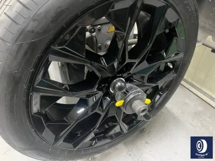 BMW X7 40i 22인치 913M 휠 상처 수리 후, 제트 블랙 / 하이그로시 블랙 (검정 유광) 휠 도색 / 용인 처인구