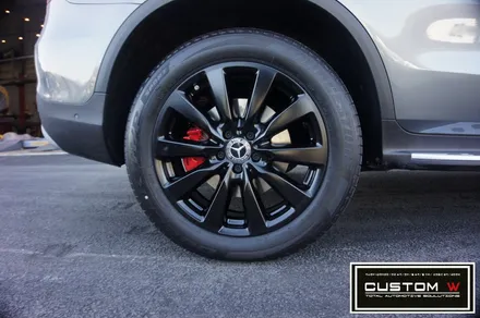 GLC350E 신차 출고 GLC43AMG 프론트 범퍼 바디킷 작업,세로그릴,맷블랙 휠도색, 레드 캘리퍼 도색 작업까지 한번에.! 원스탑 토탈 솔루션 커스텀W / 용인 처인구