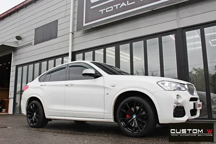 BMW X4 M40i  박리 후 블랙유광 휠도색 + 레드 캘리퍼 도색 / 용인 처인구