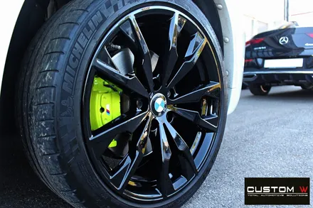 BMW X4 M40i 블랙유광 휠도색 + 애시드 그린( / 용인 처인구