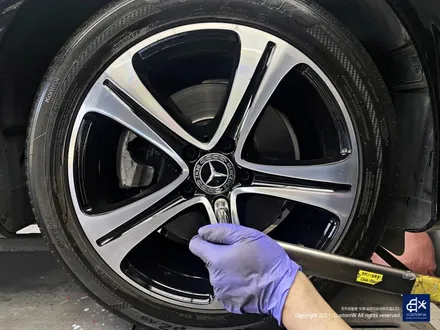 벤츠 E200 휠수리 후 블랙 폴리시 휠복원 / 용인 처인구