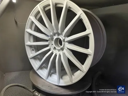 벤츠 GT43 AMG 잘못된 기존 도색 이력 박리후 블랙 실버 투톤 유광 휠도색 + 레드 캘리퍼 도색 / 용인 처인구