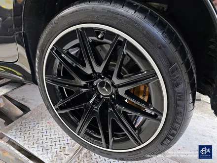 벤츠 GT43 AMG 휠수리 후 블랙 실버 투톤 유광 휠도색 / 용인 처인구